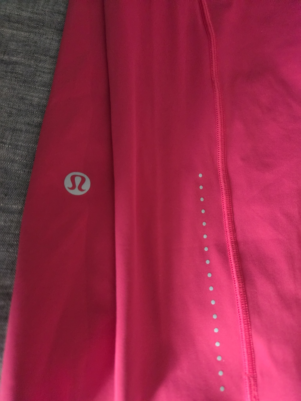 Fast & Free Crop - Lululemon - Picture 2 of 7